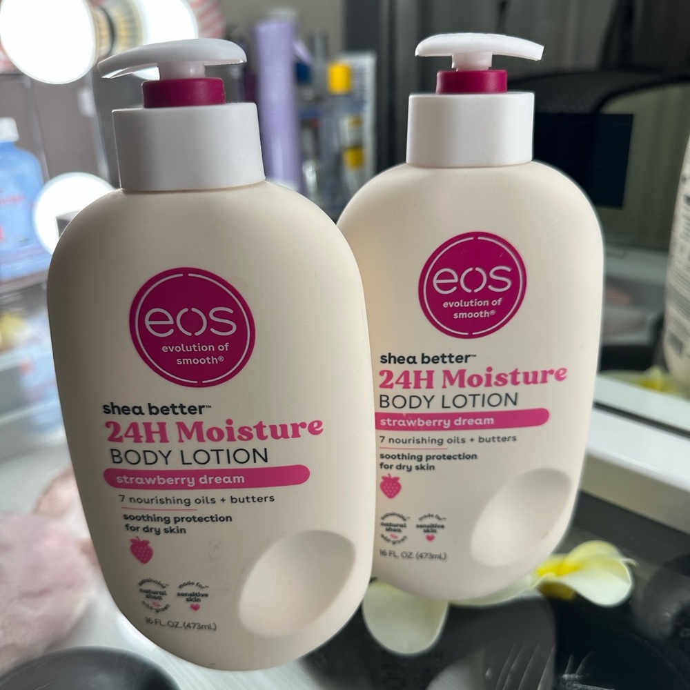 EOS strawberry dream lotion